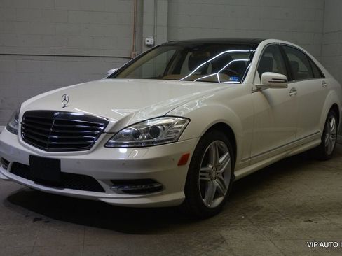 Used 2013 Mercedes-Benz S 550 4MATIC image 2