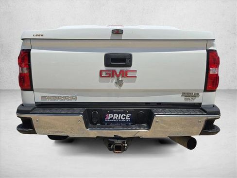 Used 2016 GMC Sierra 2500 SLT w/ Duramax Plus Package AWD/4WD image 6