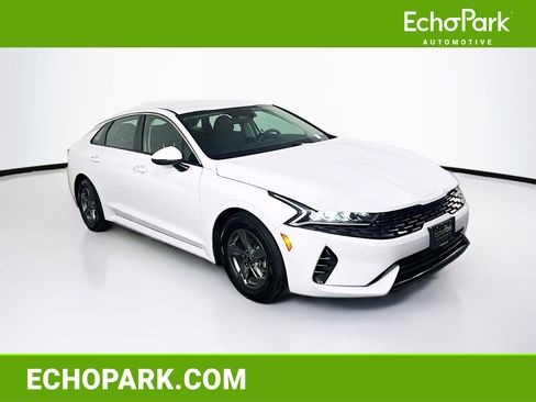 Used 2023 Kia K5 LXS image 1