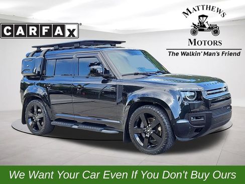 Used 2023 Land Rover Defender 110 X-Dynamic SE AWD/4WD image 1