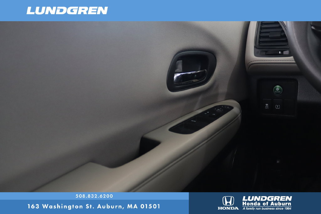 Used 2017 Honda HR-V LX image 26