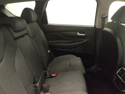Used 2019 Hyundai Santa Fe SE image 19