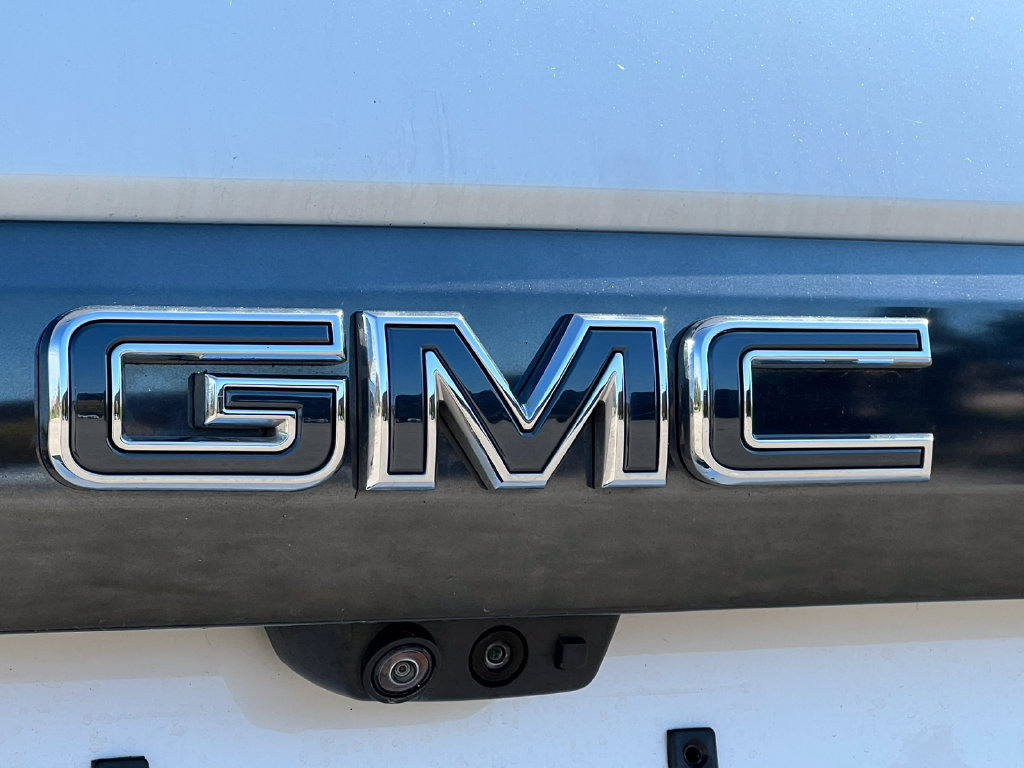 Used 2023 GMC Yukon XL Denali Ultimate AWD/4WD image 55
