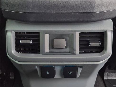 Used 2025 Ford F150 XLT w/ Equipment Group 301A Standard AWD/4WD image 16