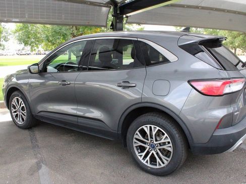 Used 2022 Ford Escape SEL image 13