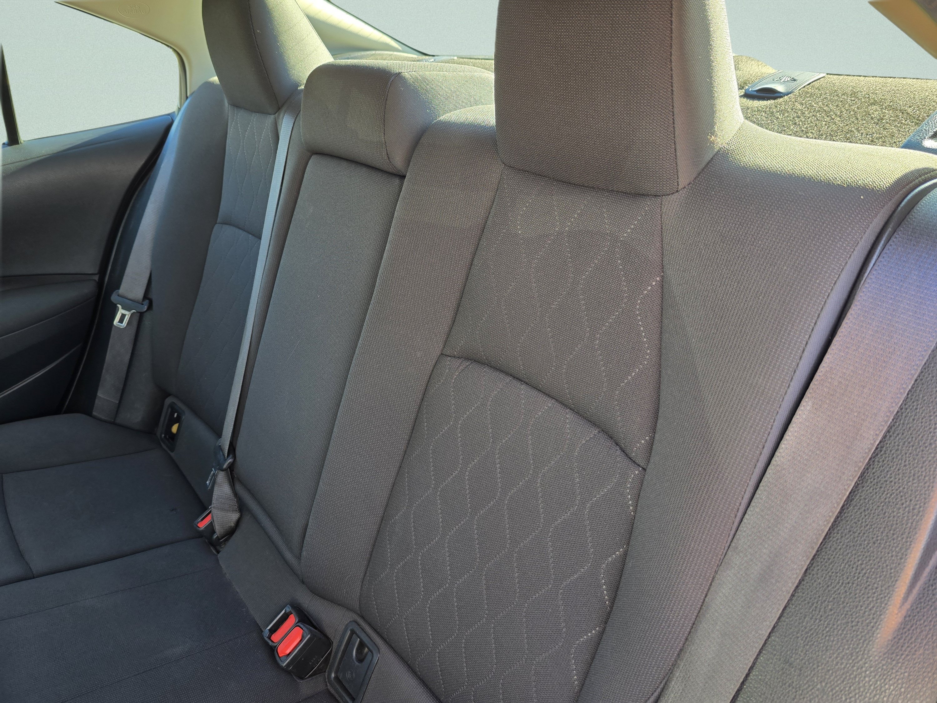 Used 2020 Toyota Corolla LE FWD image 5
