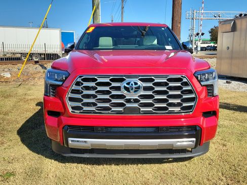 Used 2023 Toyota Sequoia Capstone image 2