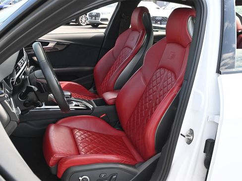 Used 2023 Audi S4 Premium Plus w/ Premium Plus Package image 15