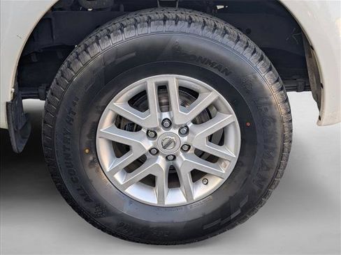 Used 2016 Nissan Frontier SV RWD image 20
