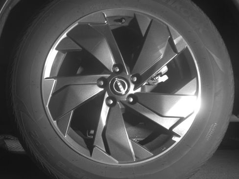 Used 2025 Nissan Rogue SV image 14