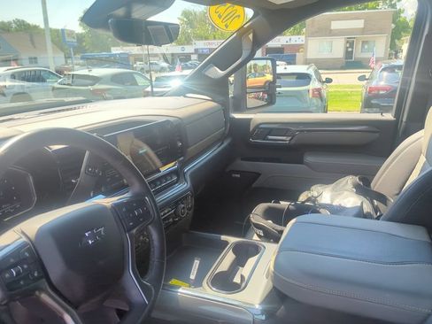 Certified 2025 Chevrolet Silverado 2500 ZR2 w/ Technology Package AWD/4WD image 20