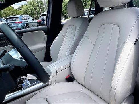 Used 2025 Mercedes-Benz GLA 250 image 8