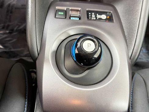 Used 2022 Nissan Leaf S FWD image 21