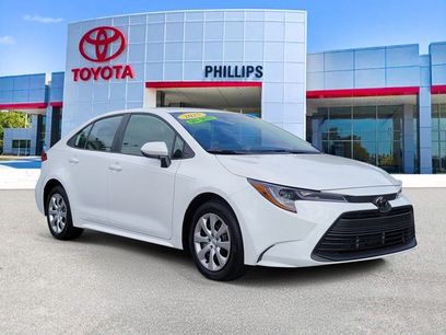 Used 2025 Toyota Corolla LE