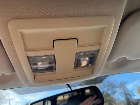 Used 2012 Jeep Liberty Sport image 26