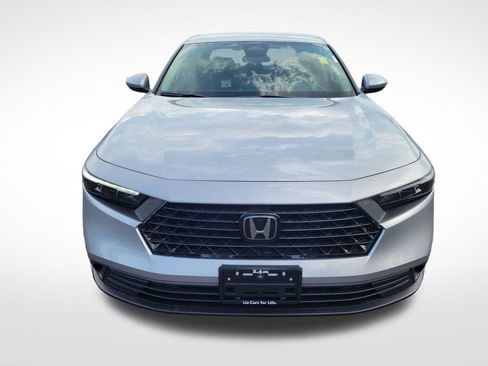 New 2026 Honda Accord LX image 9