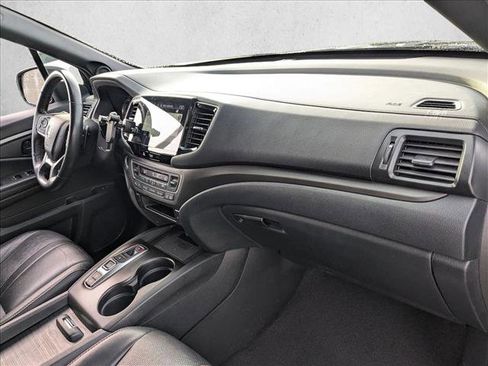 Used 2022 Honda Pilot TrailSport image 25