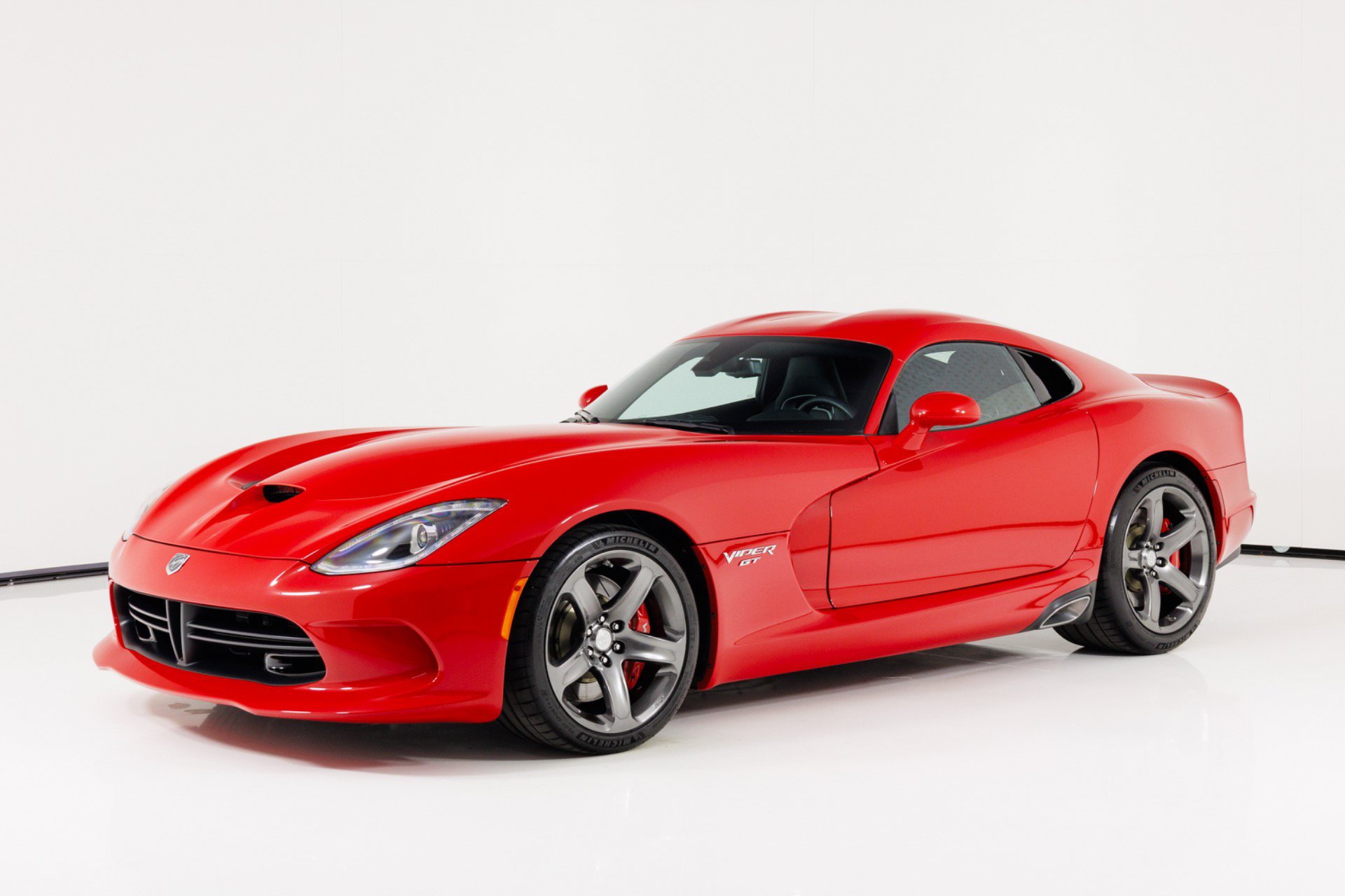 Used 2015 Dodge Viper w/ Quick Order Package 22J GT RWD image 7