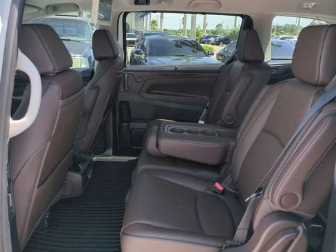 New 2026 Honda Odyssey Touring image 12