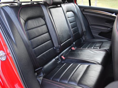 Used 2017 Volkswagen GTI S image 15