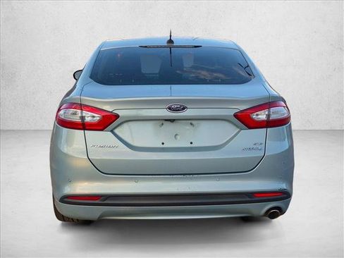 Used 2013 Ford Fusion SE FWD image 6