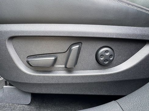 Used 2023 INFINITI QX50 Sport AWD/4WD image 12