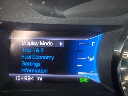 Used 2013 Ford Edge SEL FWD image 28