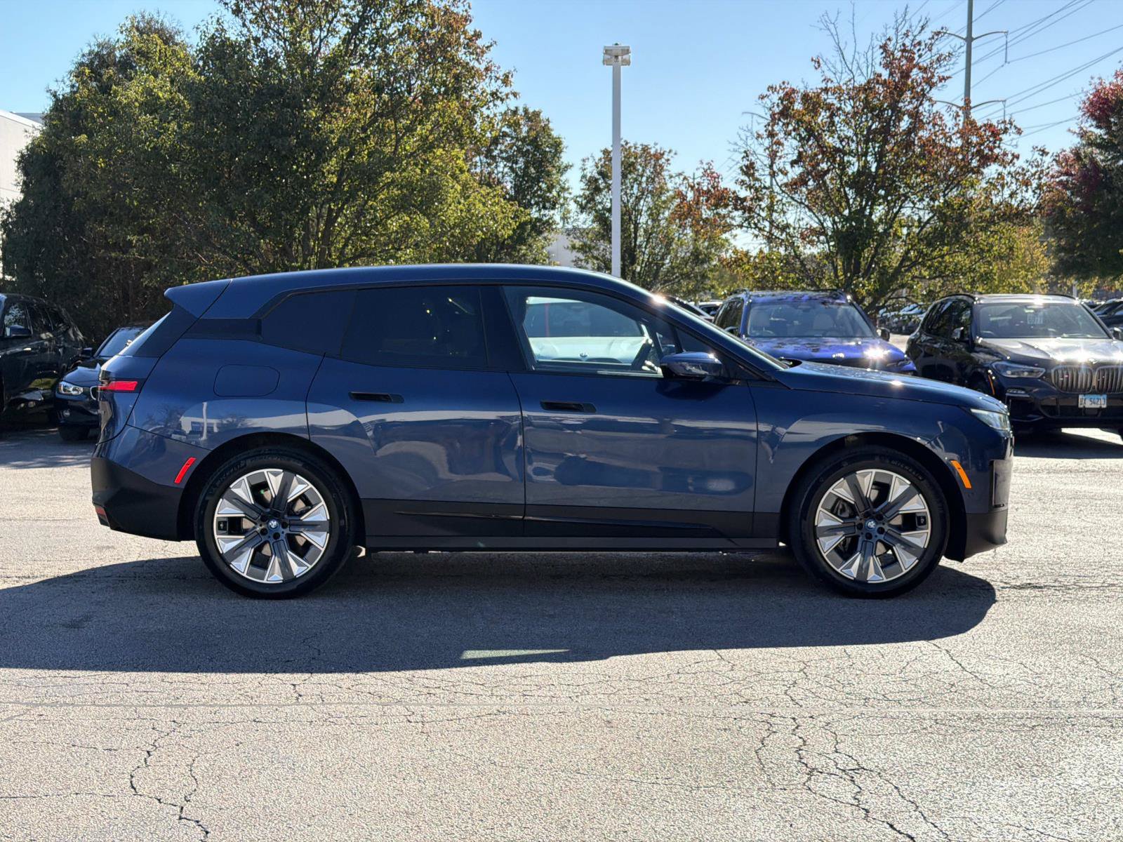 Certified 2024 BMW iX xDrive50 w/ Convenience Package AWD/4WD image 4