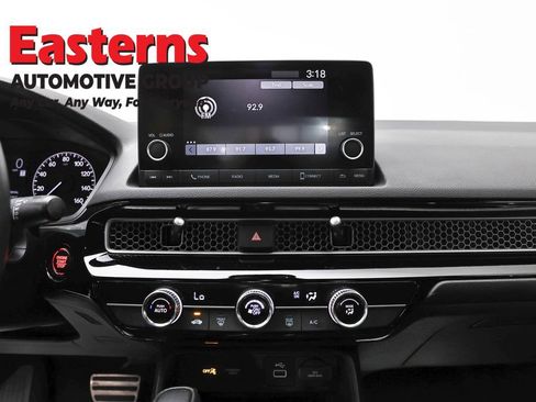 Used 2023 Honda Civic Sport image 12