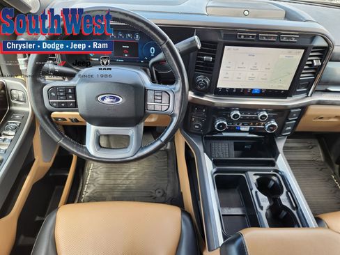 Used 2024 Ford F450 Lariat w/ Lariat Ultimate Package image 27