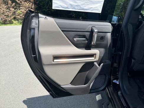 New 2025 GMC Hummer EV 3X image 49