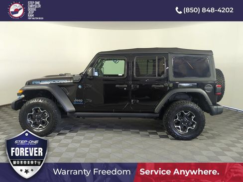 Used 2023 Jeep Wrangler Unlimited Rubicon 4xe AWD/4WD image 3