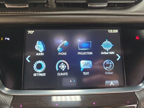 Used 2018 Cadillac XT5 AWD image 22