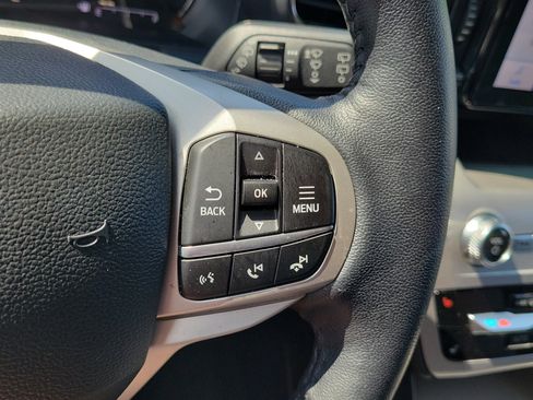 Certified 2022 Ford Explorer XLT w/ Equipment Group 202A RWD image 26