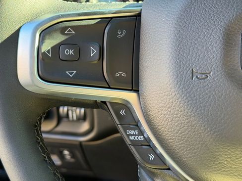 New 2026 RAM 1500 4x4 Crew Cab image 19