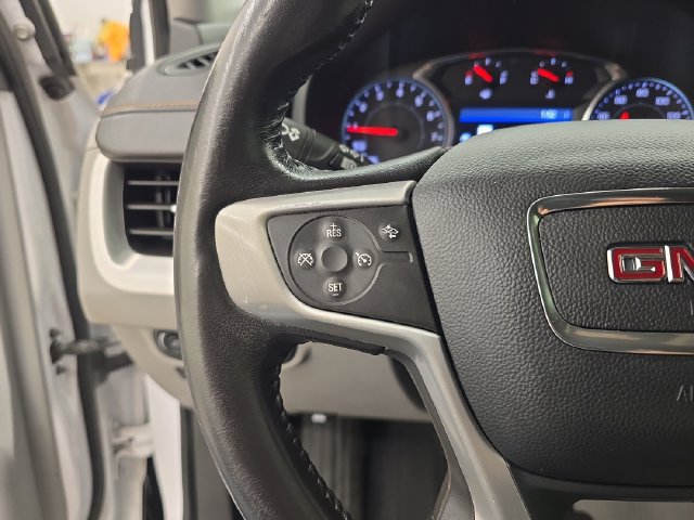 Used 2020 GMC Terrain SLE w/ Driver Convenience Package AWD/4WD image 33