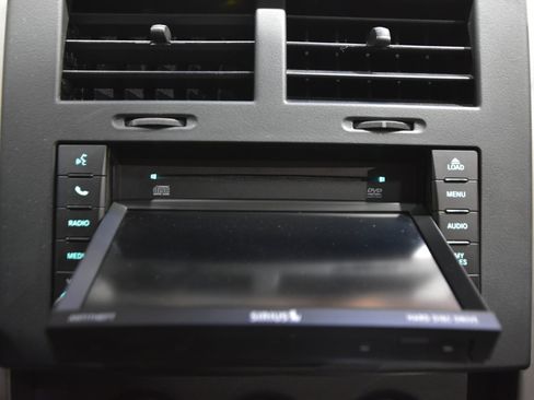 Used 2012 Jeep Liberty Sport image 25