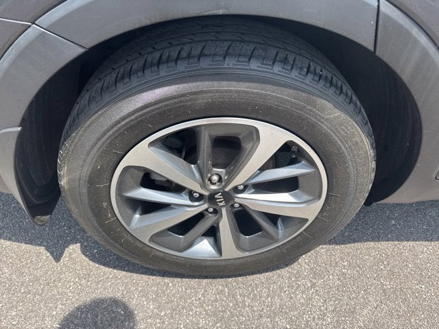 Used 2019 Kia Sorento EX FWD image 7