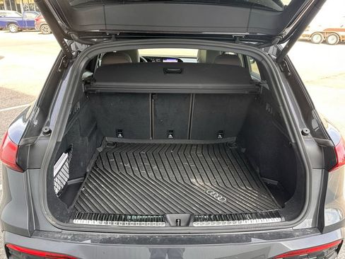 Used 2025 Audi Q5 Premium AWD/4WD image 21