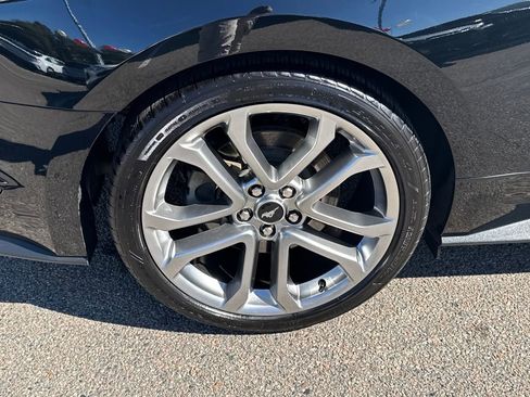Used 2022 Ford Mustang GT Premium image 34