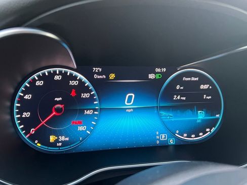 Used 2021 Mercedes-Benz C 300 4MATIC Sedan image 22