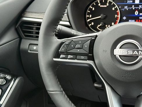 New 2025 Nissan Altima 2.5 SL image 23