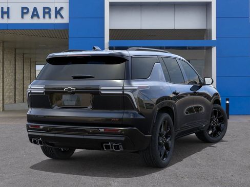 New 2026 Chevrolet Traverse RS image 4