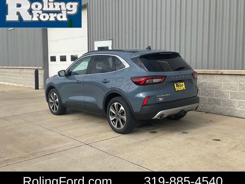 Used 2023 Ford Escape Platinum w/ Class II Trailer Tow Package image 3