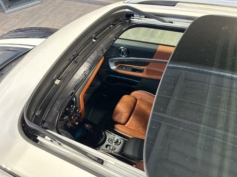 Used 2023 MINI Cooper Countryman SE w/ Storage Package image 34