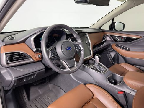 Used 2023 Subaru Outback Touring XT w/ Tech Package 3 image 3