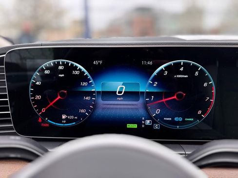 Used 2022 Mercedes-Benz GLS 450 4MATIC image 15