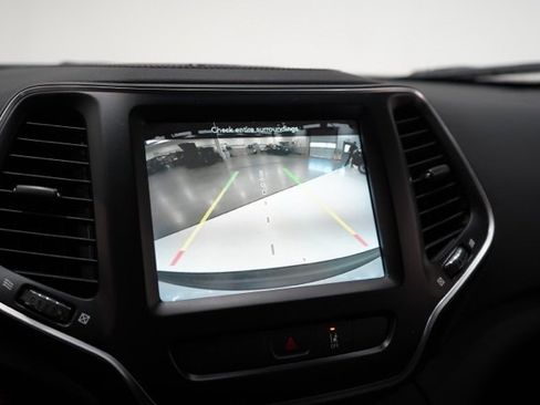 Used 2022 Jeep Cherokee Latitude Lux image 26