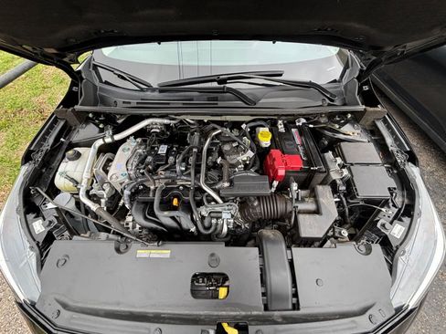 Used 2025 Nissan Sentra SV FWD image 30