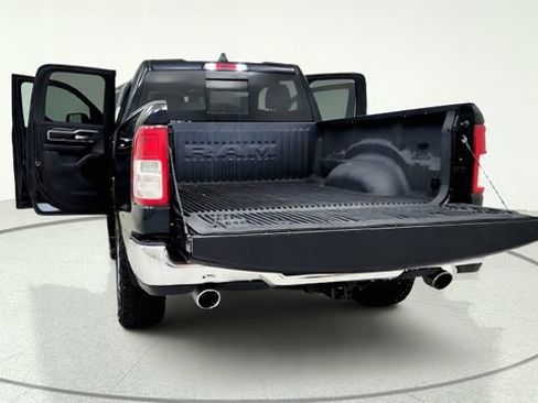 Used 2019 RAM 1500 Big Horn AWD/4WD image 17